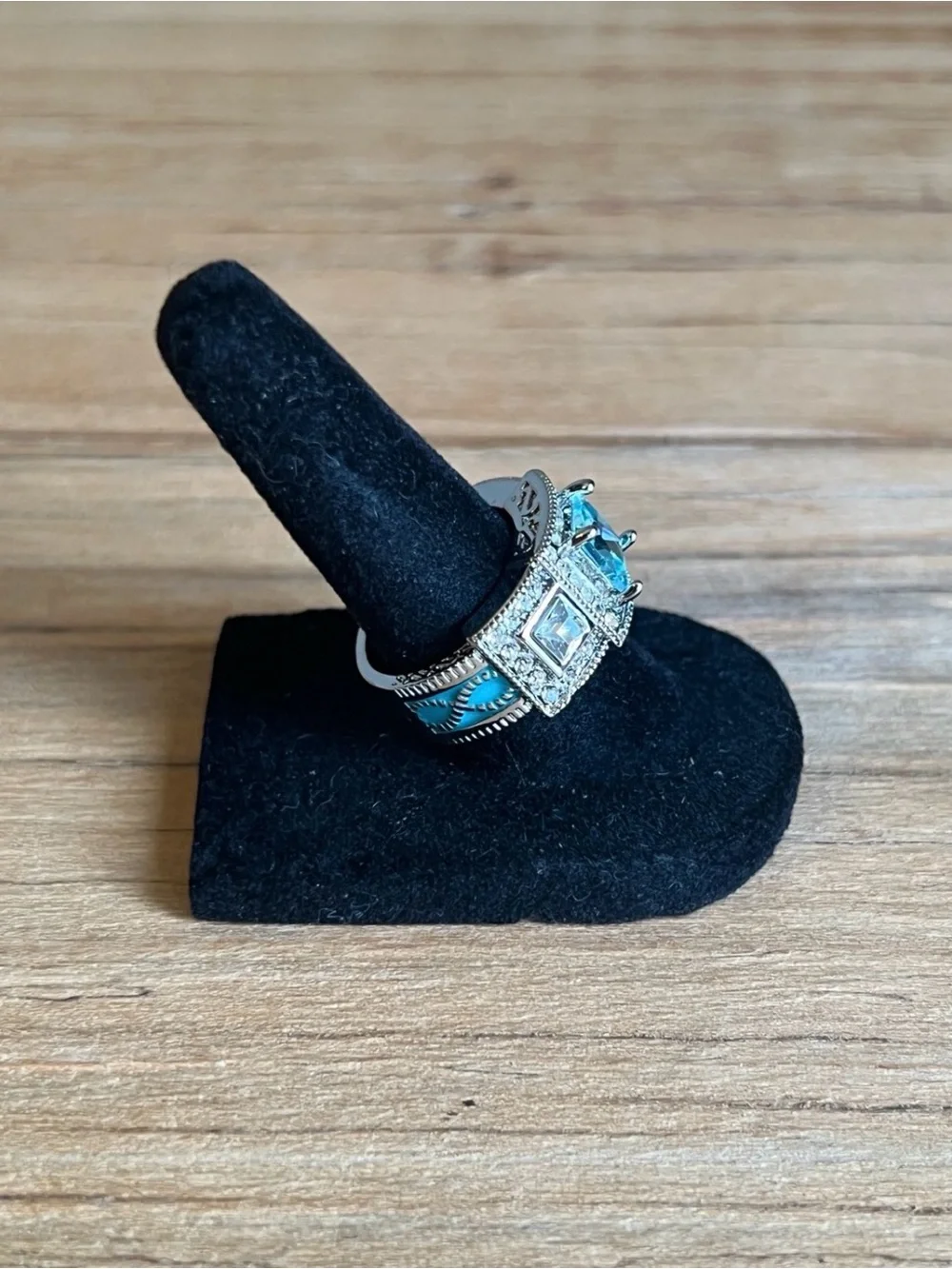 Silver Tone Fashion Ring with Blue Square Stone and Clear Accents size 7.5-NWOT